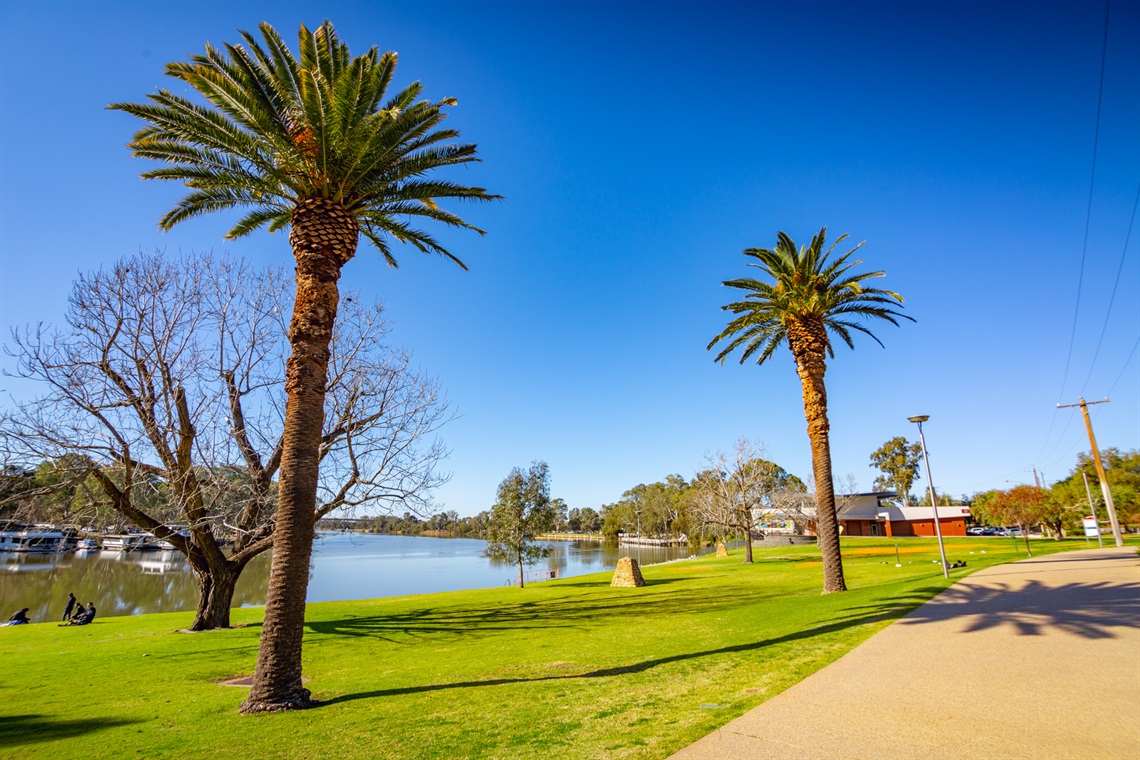 Rowing Club Lawns